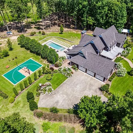 Luxury Mountain Mansion, 7Br, 8 King Beds, 10000Sf, Views, Pool, Sport Court, Gym, Sauna, Petting Zoo Blue Ridge Exterior photo